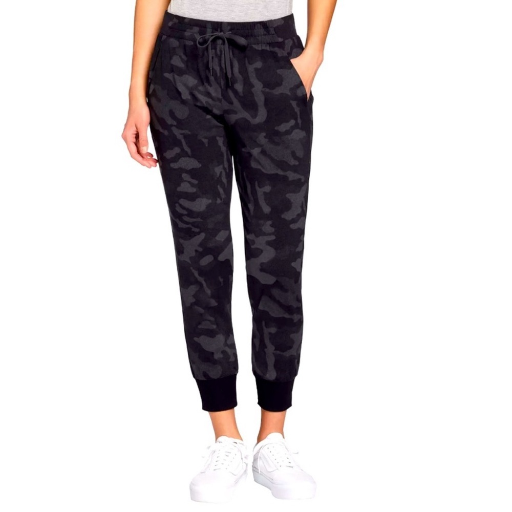 Calia by Carrie Underwood Large Journey Camo Joggers